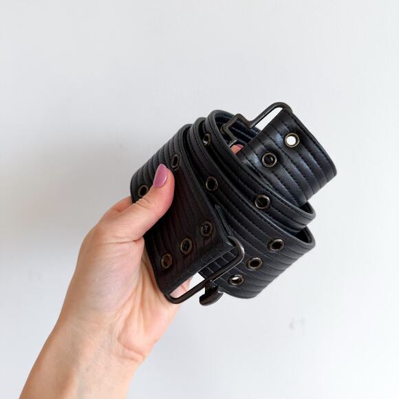 Michael Kors Leather Buckle Closure Triple Prong Grimmets Belt Black L main image 7